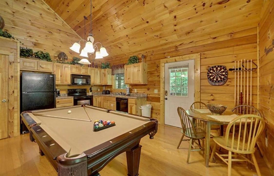 Creekside Paradise Found! One-Bedroom Mountain Cabin In Pigeon Forge Sevierville Extérieur photo